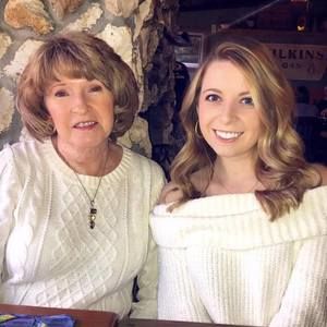 Meet your Posher, Christy